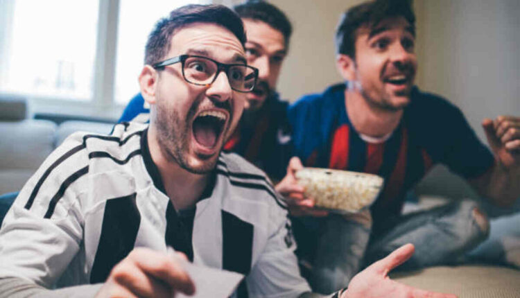 اپلیکیشن بت فوروارد